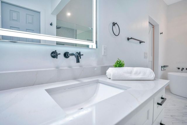 415 E 6TH AVENUE, Windermere, FL 34786