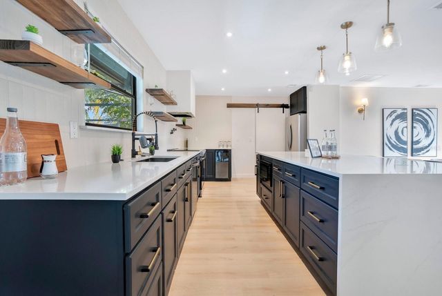 415 E 6TH AVENUE, Windermere, FL 34786