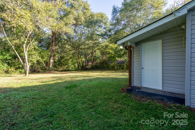 1341 Essex Street, Gastonia, NC 28052