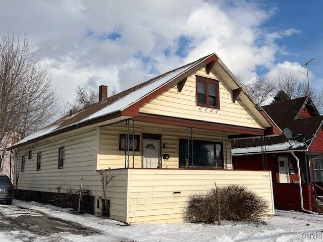 1216 Oak Street, Utica, NY 13502