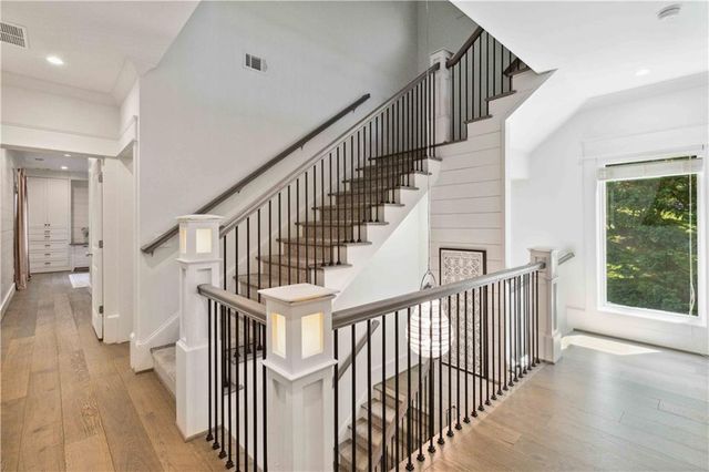 2381 Drew Valley Road NE, Atlanta, GA 30319