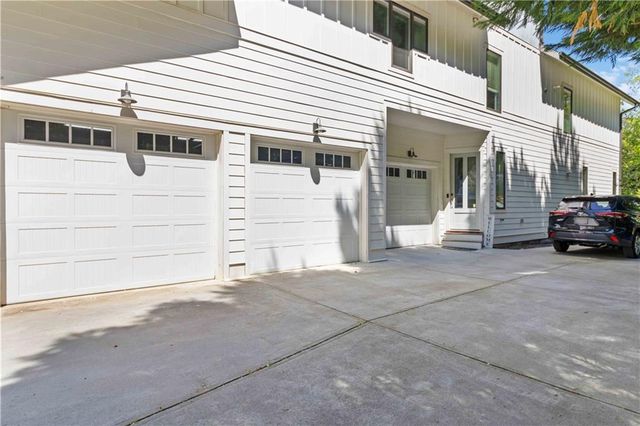 2381 Drew Valley Road NE, Atlanta, GA 30319
