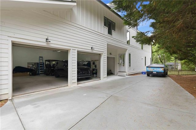 2381 Drew Valley Road NE, Atlanta, GA 30319