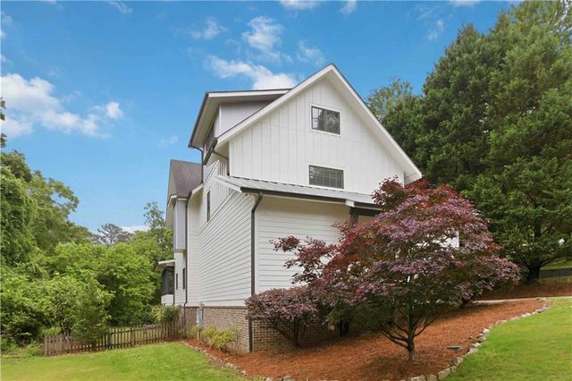 2381 Drew Valley Road NE, Atlanta, GA 30319