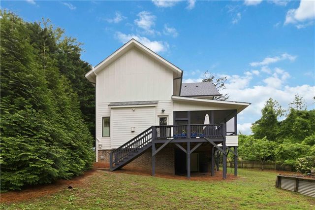 2381 Drew Valley Road NE, Atlanta, GA 30319