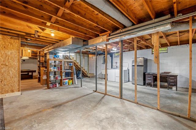 206 Laura Road, Madison, NC 27025