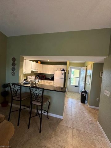 8264 Key Royal CIR 831, Naples, FL 34119