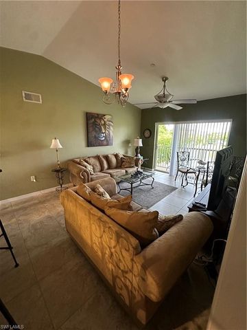 8264 Key Royal CIR 831, Naples, FL 34119