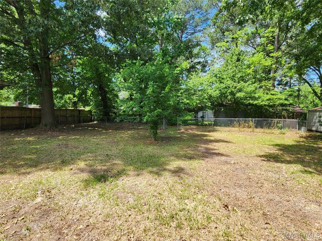 1210 Lakewood Drive, Montgomery, AL 36109