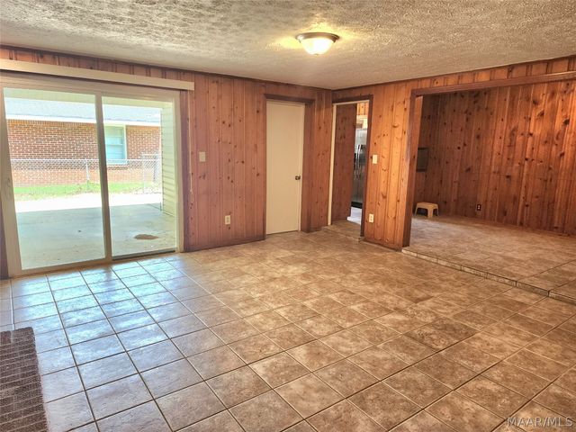 1210 Lakewood Drive, Montgomery, AL 36109