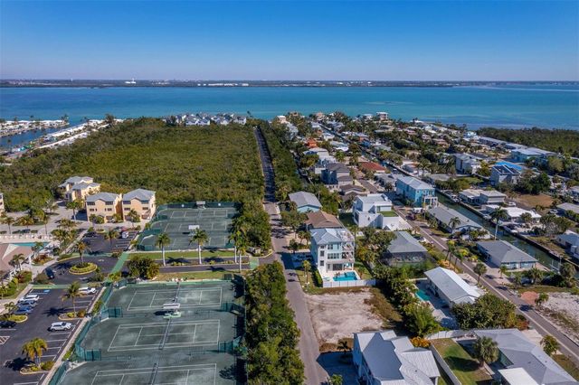 620 COMPANION WAY, Longboat Key, FL 34228