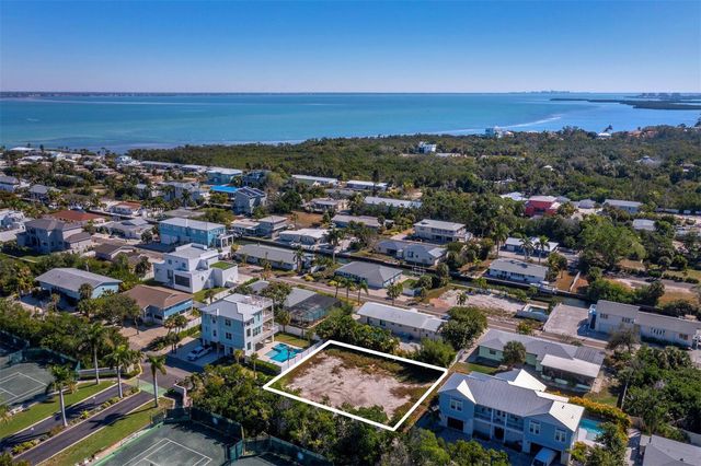 620 COMPANION WAY, Longboat Key, FL 34228