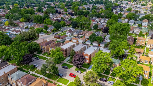 3636 Oak Park Avenue, Berwyn, IL 60402