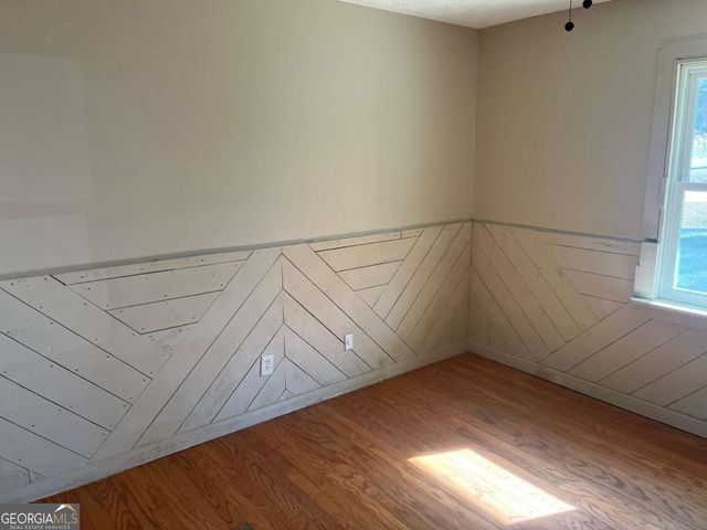 1301 Hickory Ridge Trail, Auburn, GA 30011