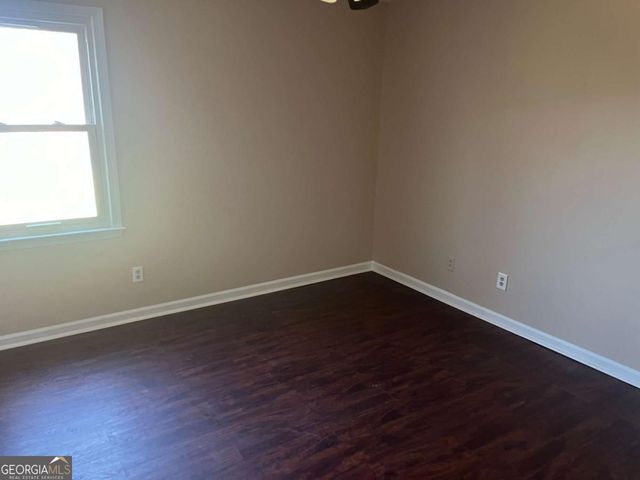 1301 Hickory Ridge Trail, Auburn, GA 30011