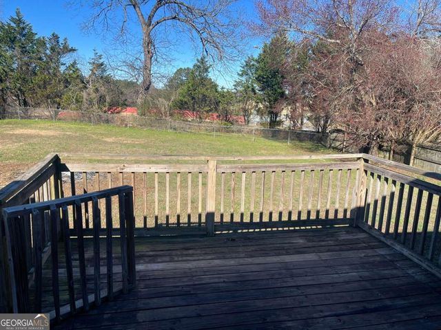 1301 Hickory Ridge Trail, Auburn, GA 30011