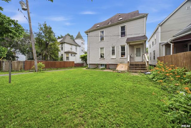 609 W ARMSTRONG Avenue, Peoria, IL 61606