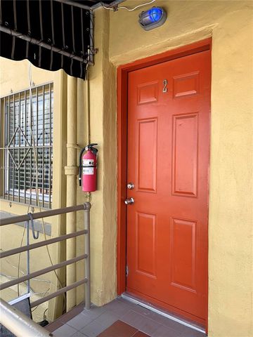173 NW 36th St 2, Miami, FL 33127