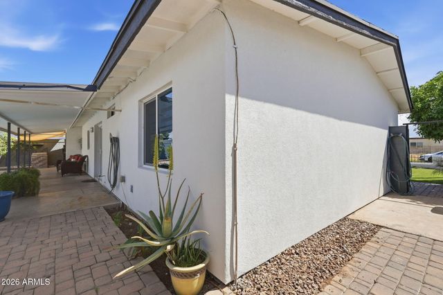 1832 E ENID Avenue, Mesa, AZ 85204