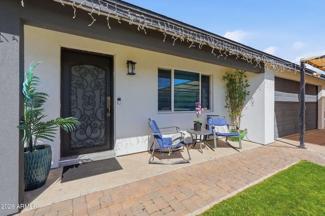 1832 E ENID Avenue, Mesa, AZ 85204