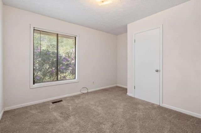 4962 Cherrydale Drive, Douglasville, GA 30135