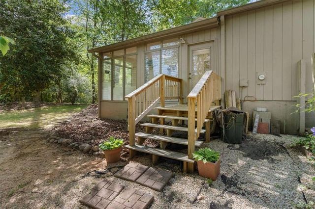 4962 Cherrydale Drive, Douglasville, GA 30135