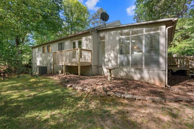 4962 Cherrydale Drive, Douglasville, GA 30135