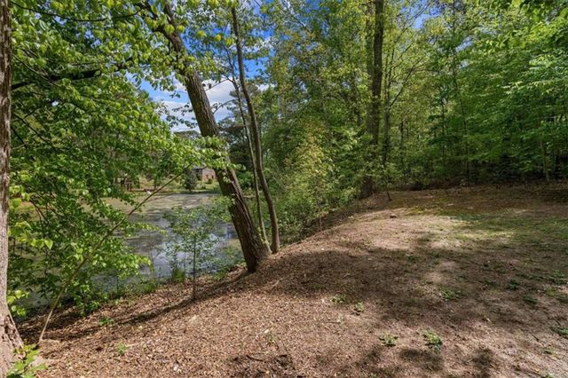 4962 Cherrydale Drive, Douglasville, GA 30135