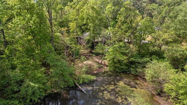 4962 Cherrydale Drive, Douglasville, GA 30135