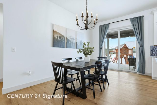 8442 Oakhill Drive Drive, Freeland, MI 48623