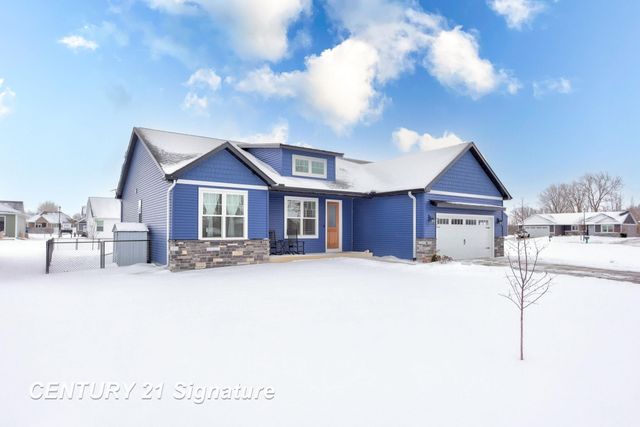 8442 Oakhill Drive Drive, Freeland, MI 48623