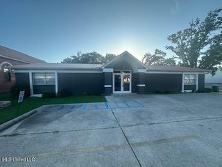 259 Beauvoir Road, Biloxi, MS 39531