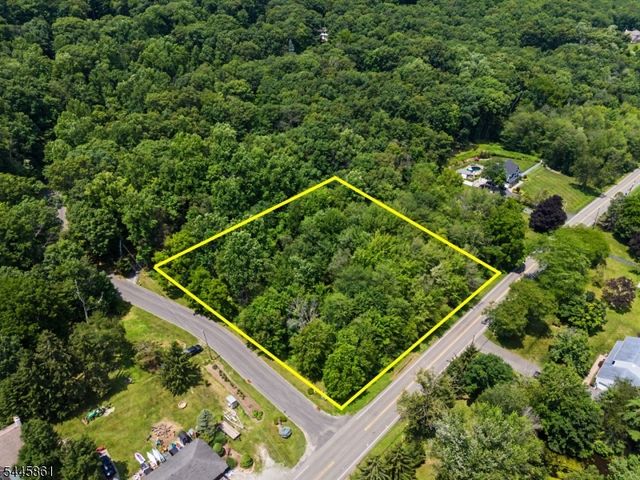 242 W Mountain Rd, Sparta Twp., NJ 07871