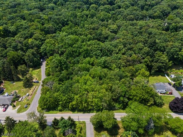 242 W Mountain Rd, Sparta Twp., NJ 07871