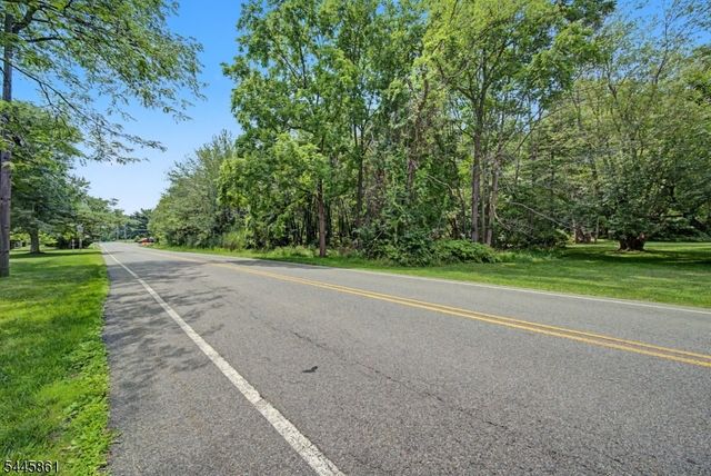 242 W Mountain Rd, Sparta Twp., NJ 07871