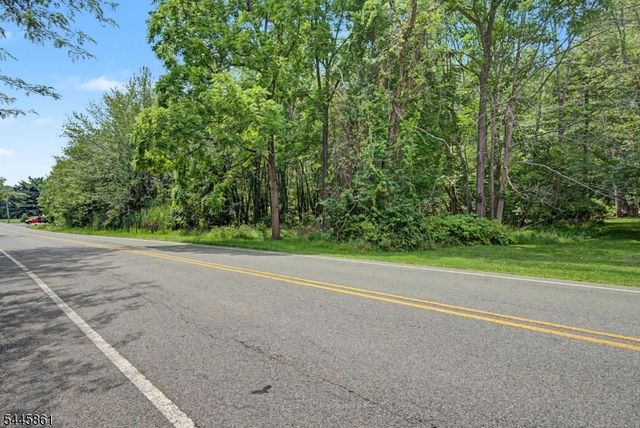 242 W Mountain Rd, Sparta Twp., NJ 07871