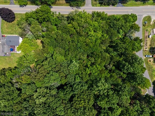 242 W Mountain Rd, Sparta Twp., NJ 07871