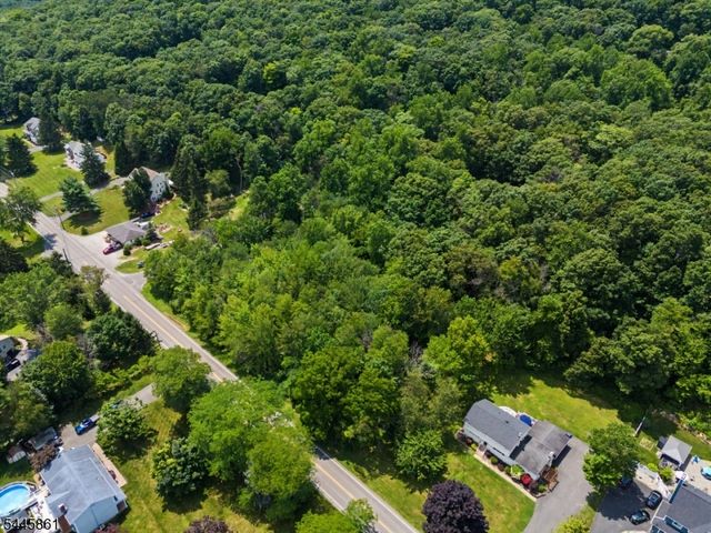 242 W Mountain Rd, Sparta Twp., NJ 07871