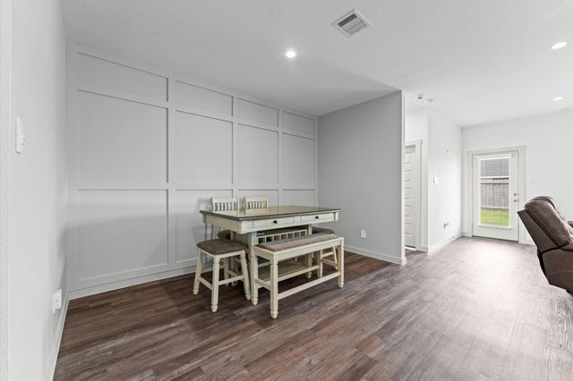 1029 Great Barracuda Lane, Alvin, TX 77511