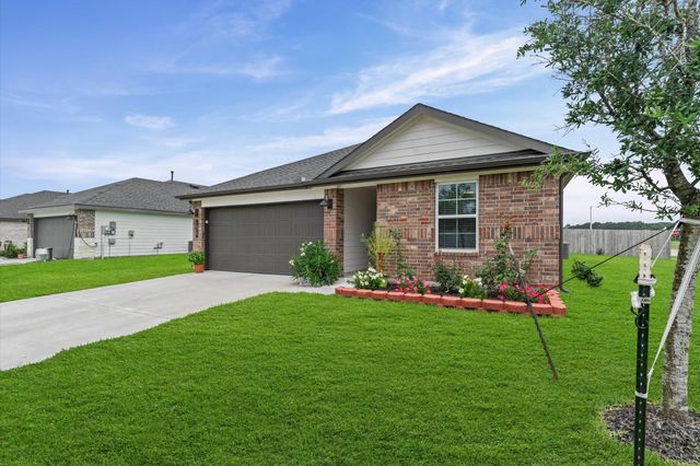 1029 Great Barracuda Lane, Alvin, TX 77511