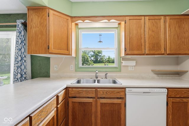 2323 S Sheridan Avenue, Indianapolis, IN 46203