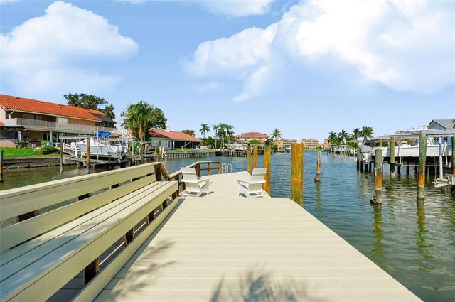 5962 LEELAND STREET S, St Petersburg, FL 33715