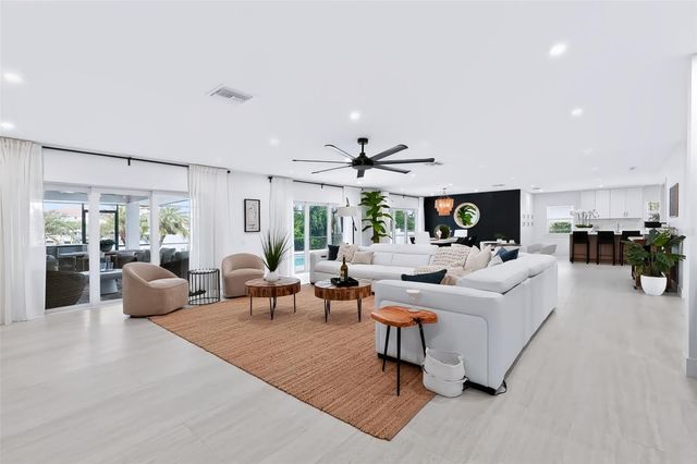 5962 LEELAND STREET S, St Petersburg, FL 33715