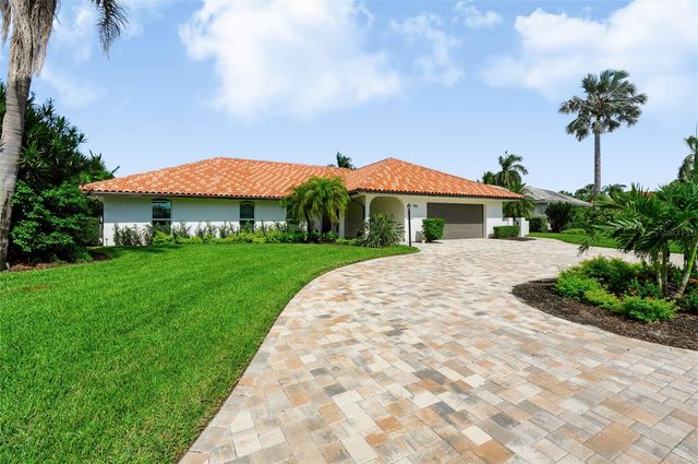 5962 LEELAND STREET S, St Petersburg, FL 33715