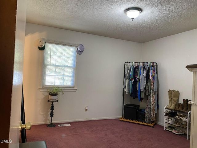 5345 Christian Light Rd Road, Fuquay Varina, NC 27526