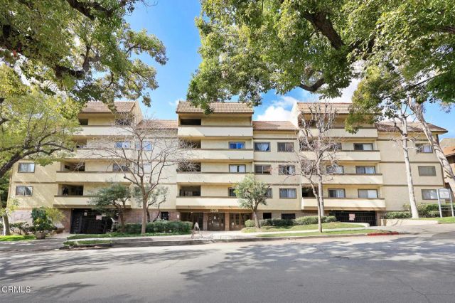 1339 N Columbus Avenue 204, Glendale, CA 91202