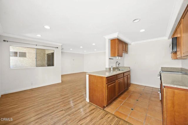 1339 N Columbus Avenue 204, Glendale, CA 91202