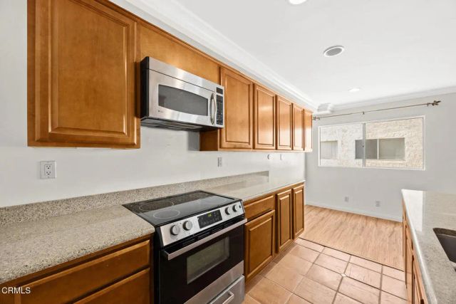 1339 N Columbus Avenue 204, Glendale, CA 91202
