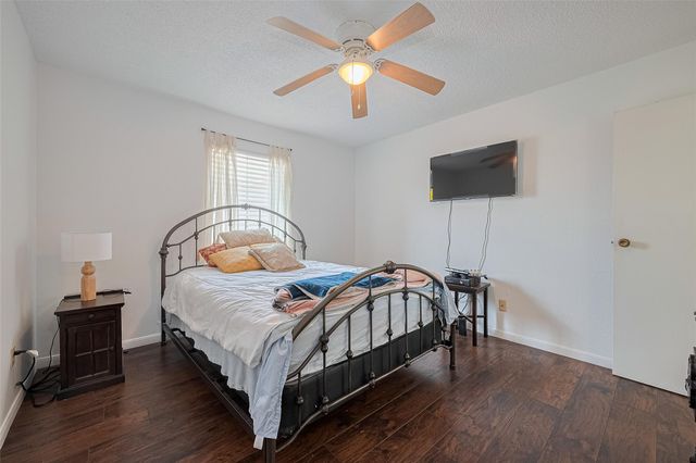 1505 Ward Road 118, Baytown, TX 77520