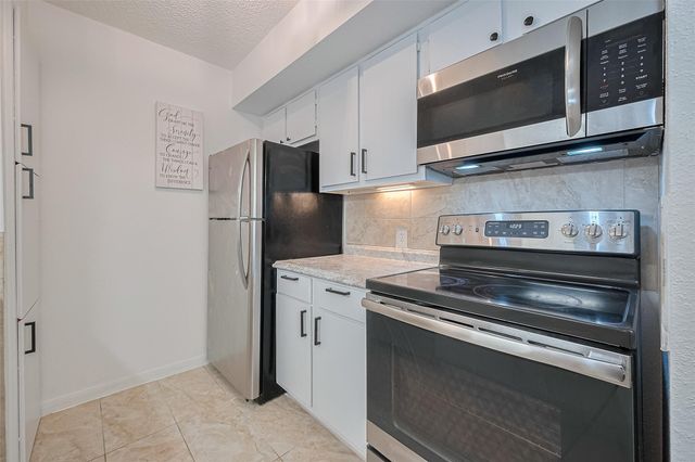 1505 Ward Road 118, Baytown, TX 77520